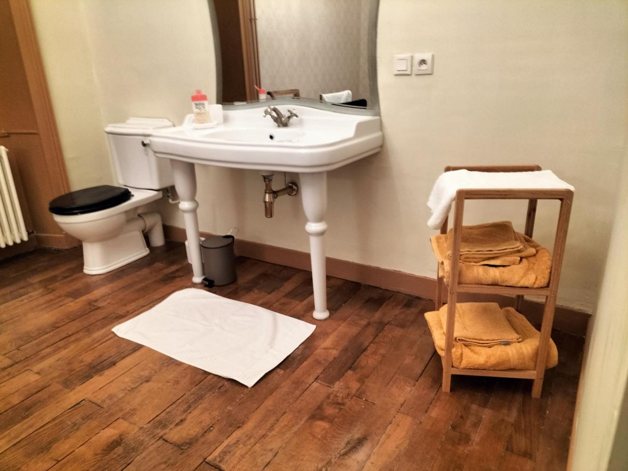 Bed and Breakfast Chateau Le Puybelliard Шантонне Екстер'єр фото